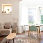 Apartmán 2ndhomes 2br Center With Balcony & Park View